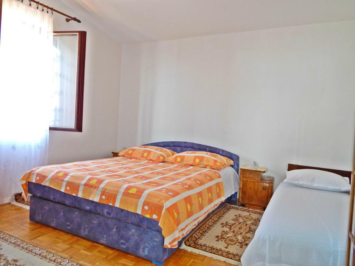 Apartment Kovacic Omis Exterior photo